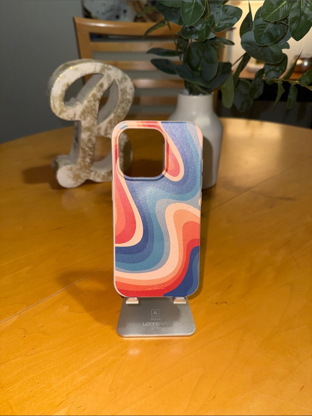 Pela iPhone 16 Pro Case- Seashell Disco